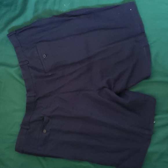 Men's Perry Ellis Shorts - Picture 3 of 8